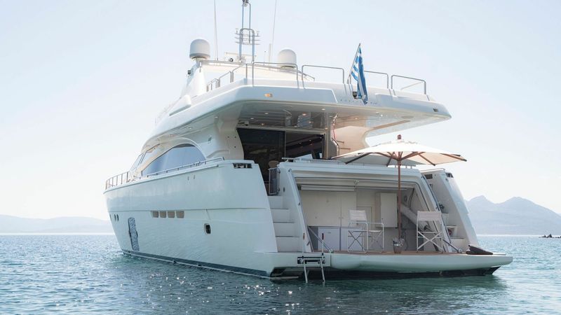 Ferretti 830 | Lidia
