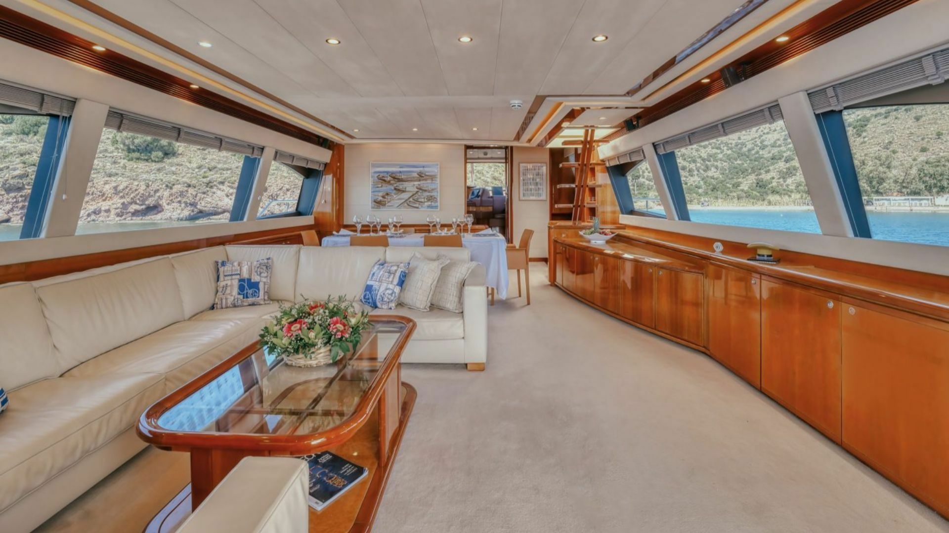 Ferretti 830 | Lidia