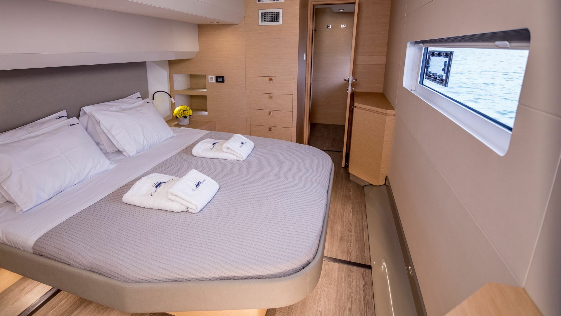 Fountaine Pajot FP44 | Endless Beauty