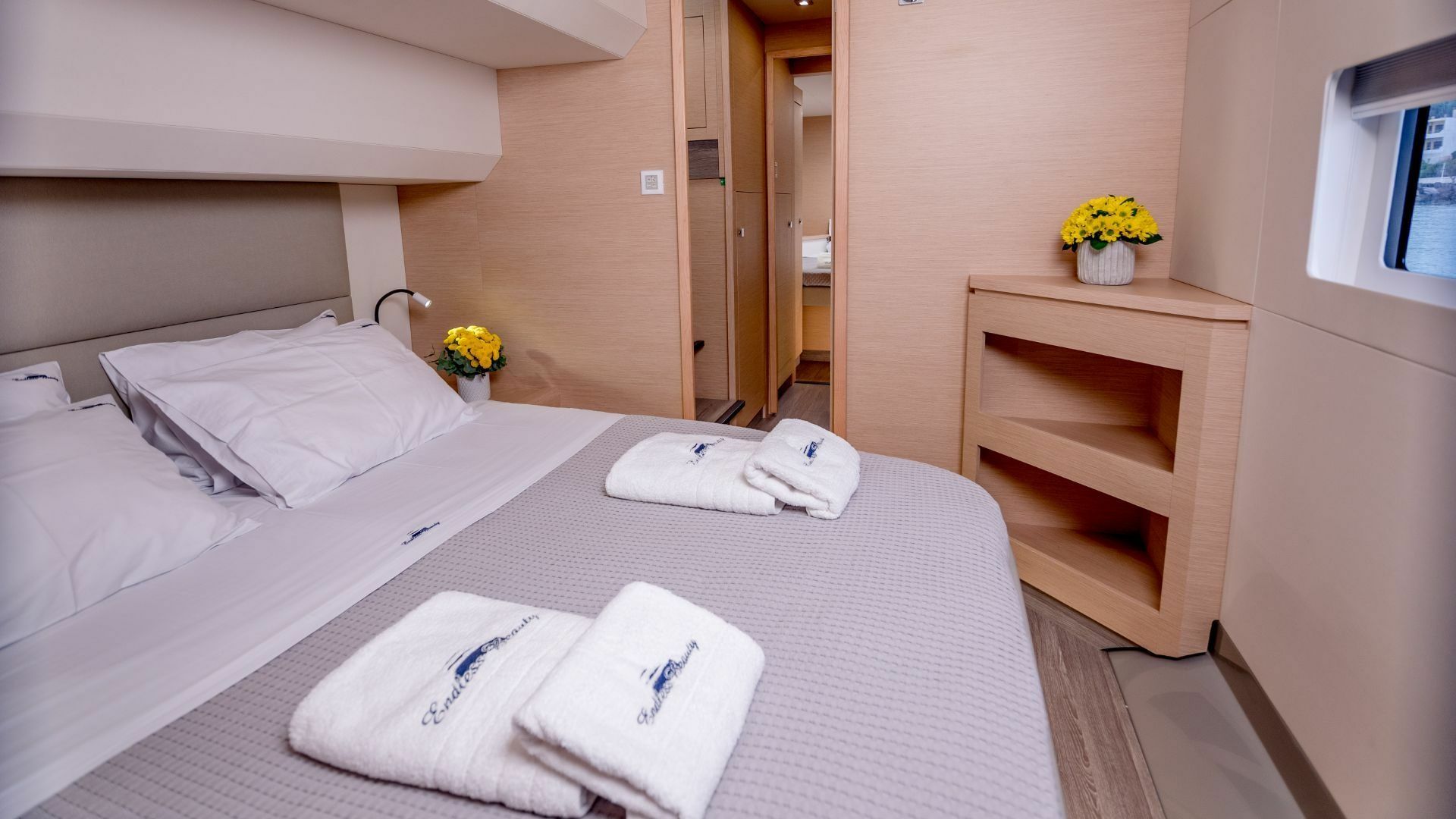 Fountaine Pajot FP44 | Endless Beauty