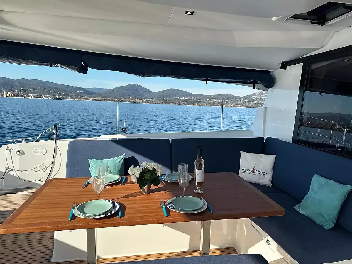 Fountaine Pajot Tanna 47 | Chill
