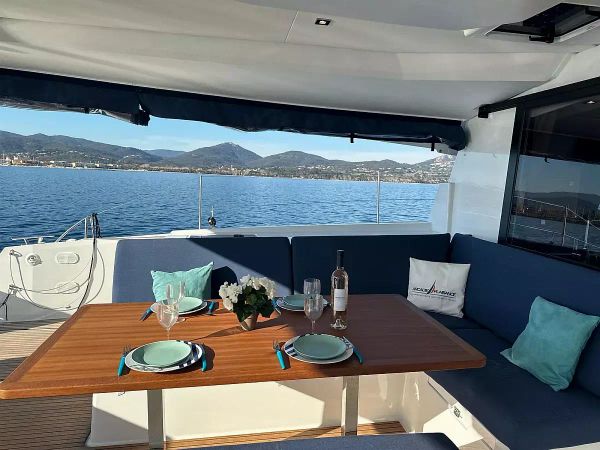 Fountaine Pajot Tanna 47 | Chill