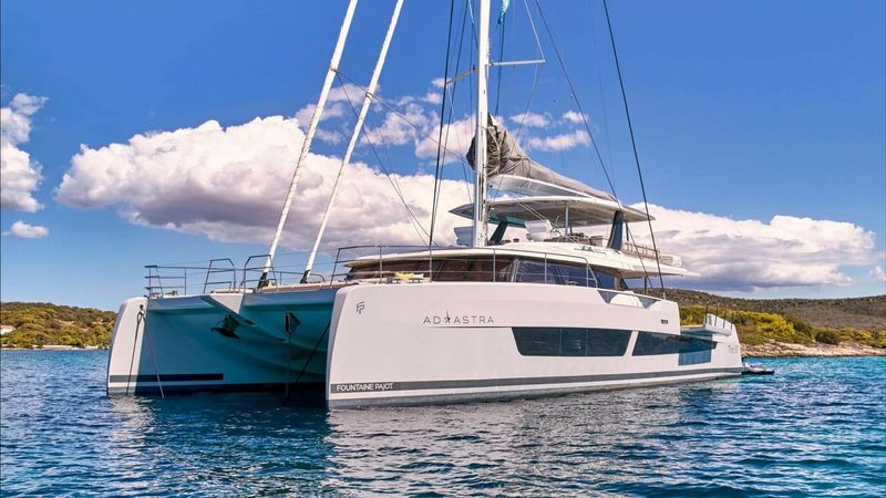 Fountaine Pajot 80 | Ad Astra