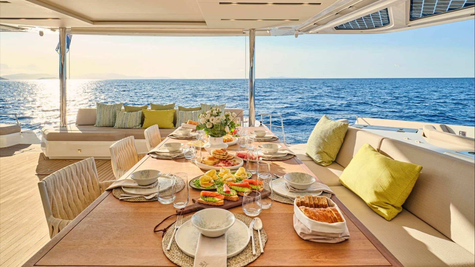 Fountaine Pajot 80 | Ad Astra