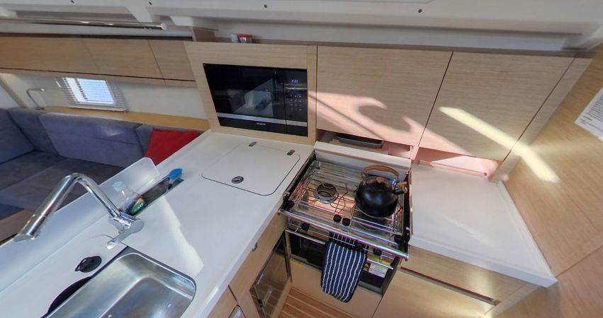 Hanse 418 | Invincible