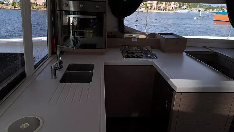 Fountaine Pajot Astrea 42 | Marguerite