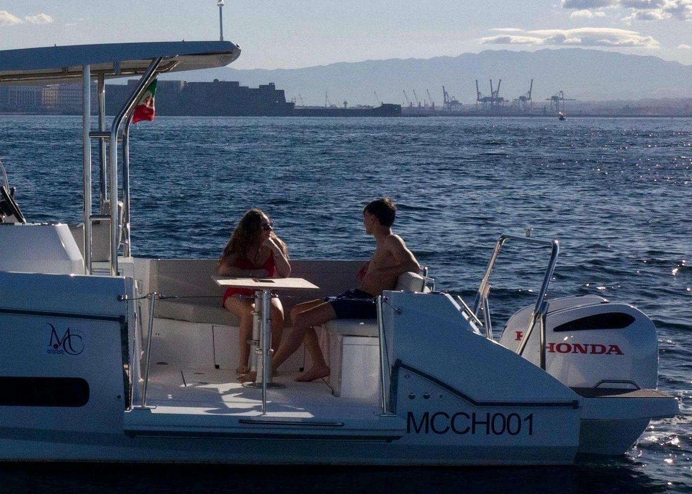 Beneteau Flyer 9 Sundeck | Megaride