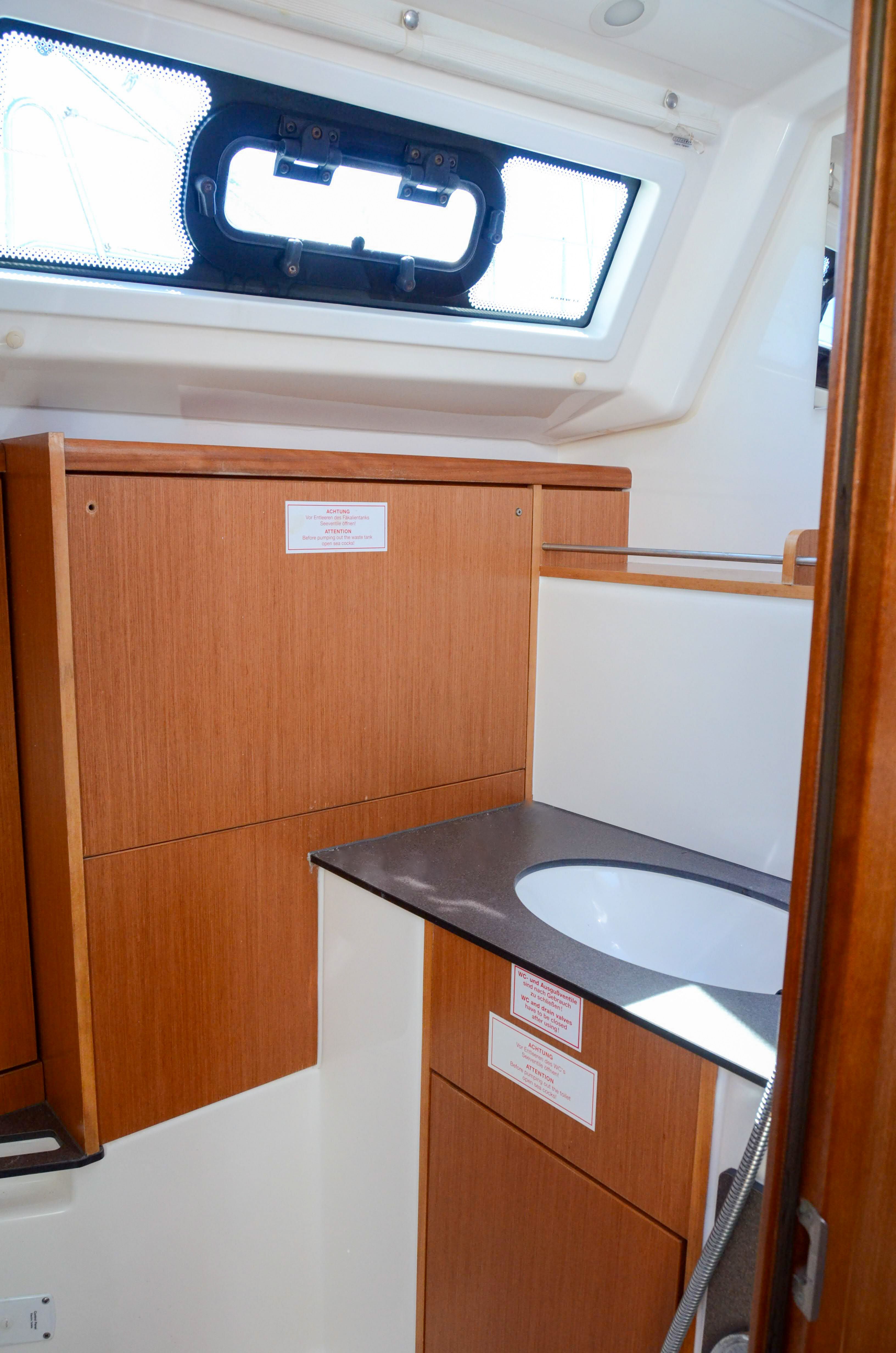 Bavaria Cruiser 37 | Francesca
