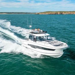 Jeanneau Merry Fisher 1295 Fly | Sea Lion