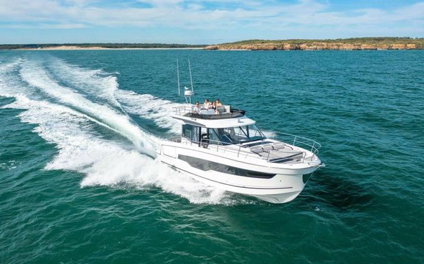 Merry Fisher 1295 Fly