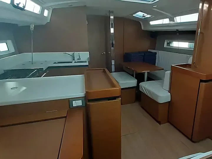Jeanneau Sun Odyssey 440 | Silvana D