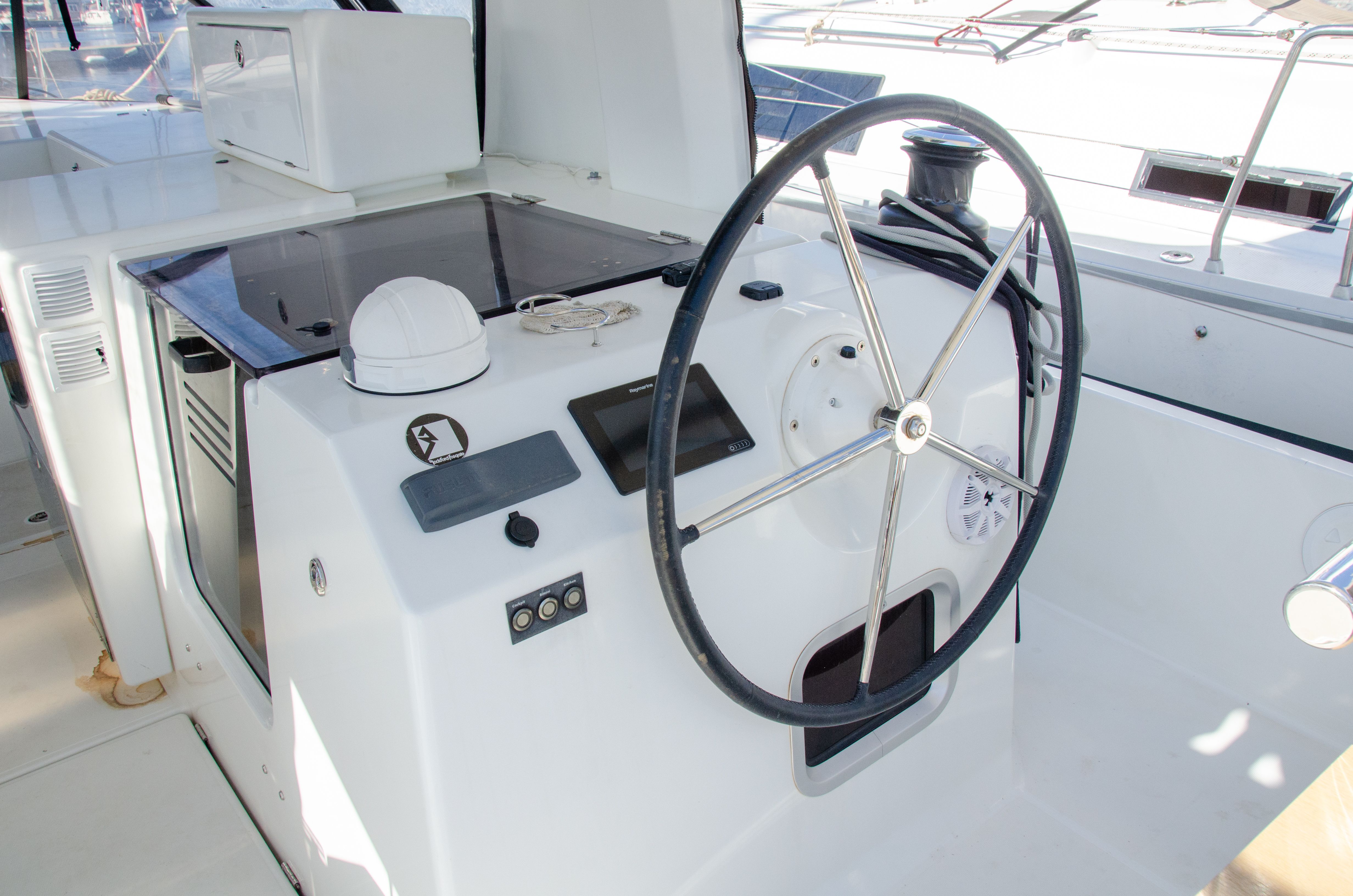 Jeanneau Sun Loft 47 | Sea Eagle