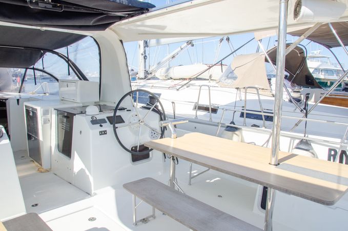 Jeanneau Sun Loft 47 | Sea Eagle