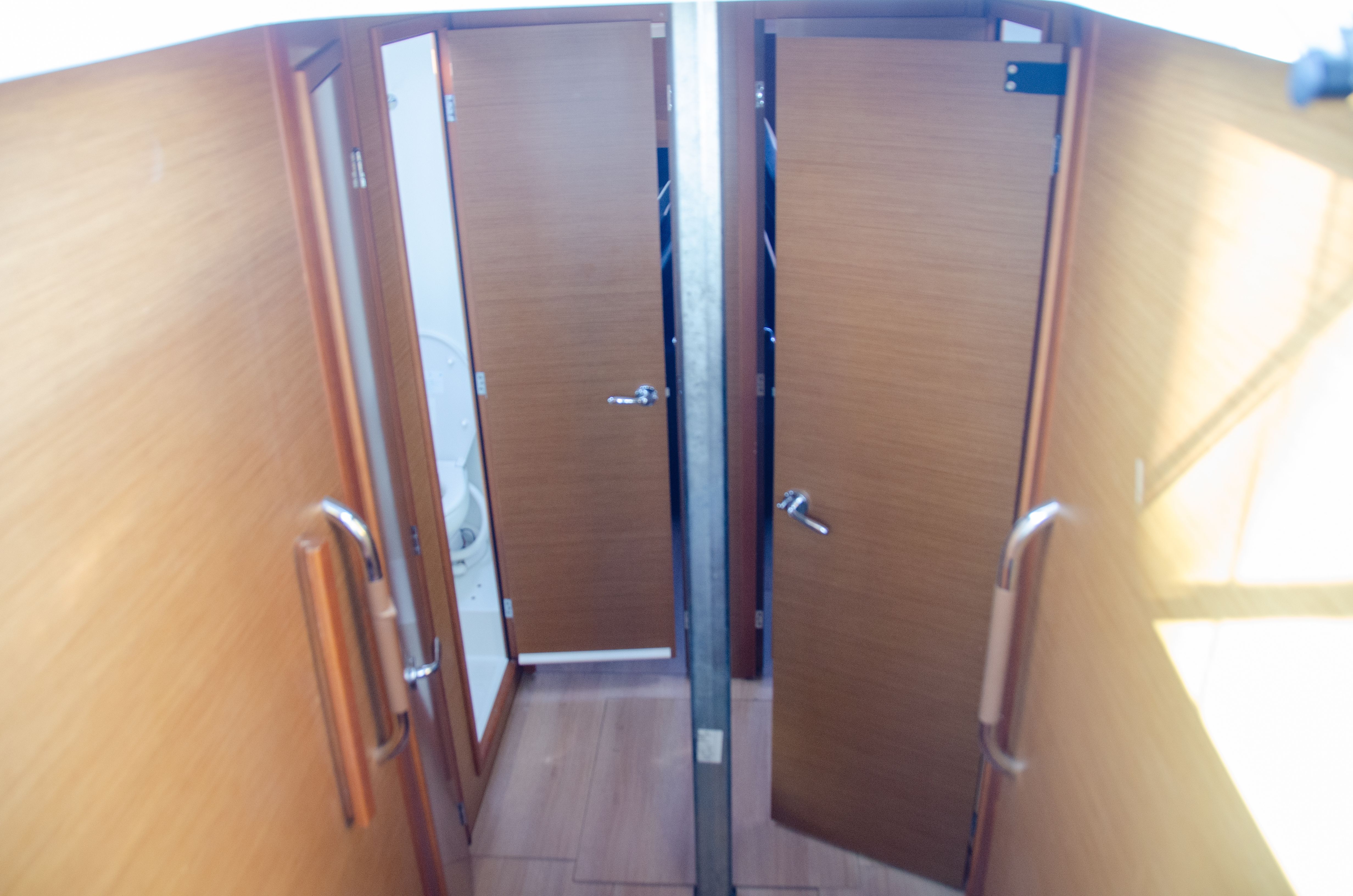 Jeanneau Sun Loft 47 | Sea Eagle