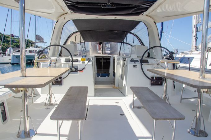 Jeanneau Sun Loft 47 | Sea Eagle