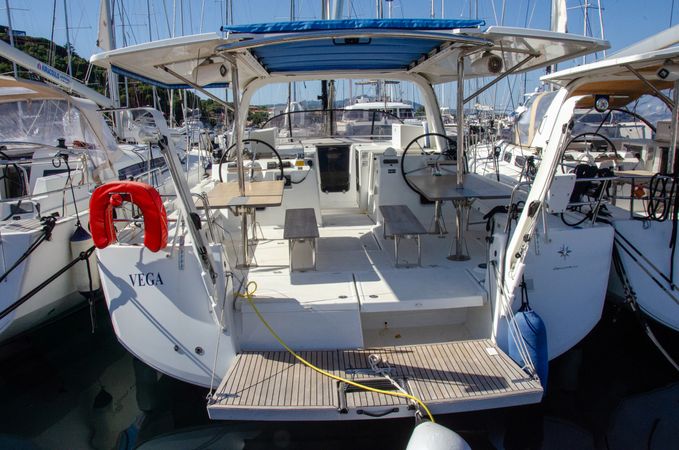Jeanneau Sun Loft 47 | Vega
