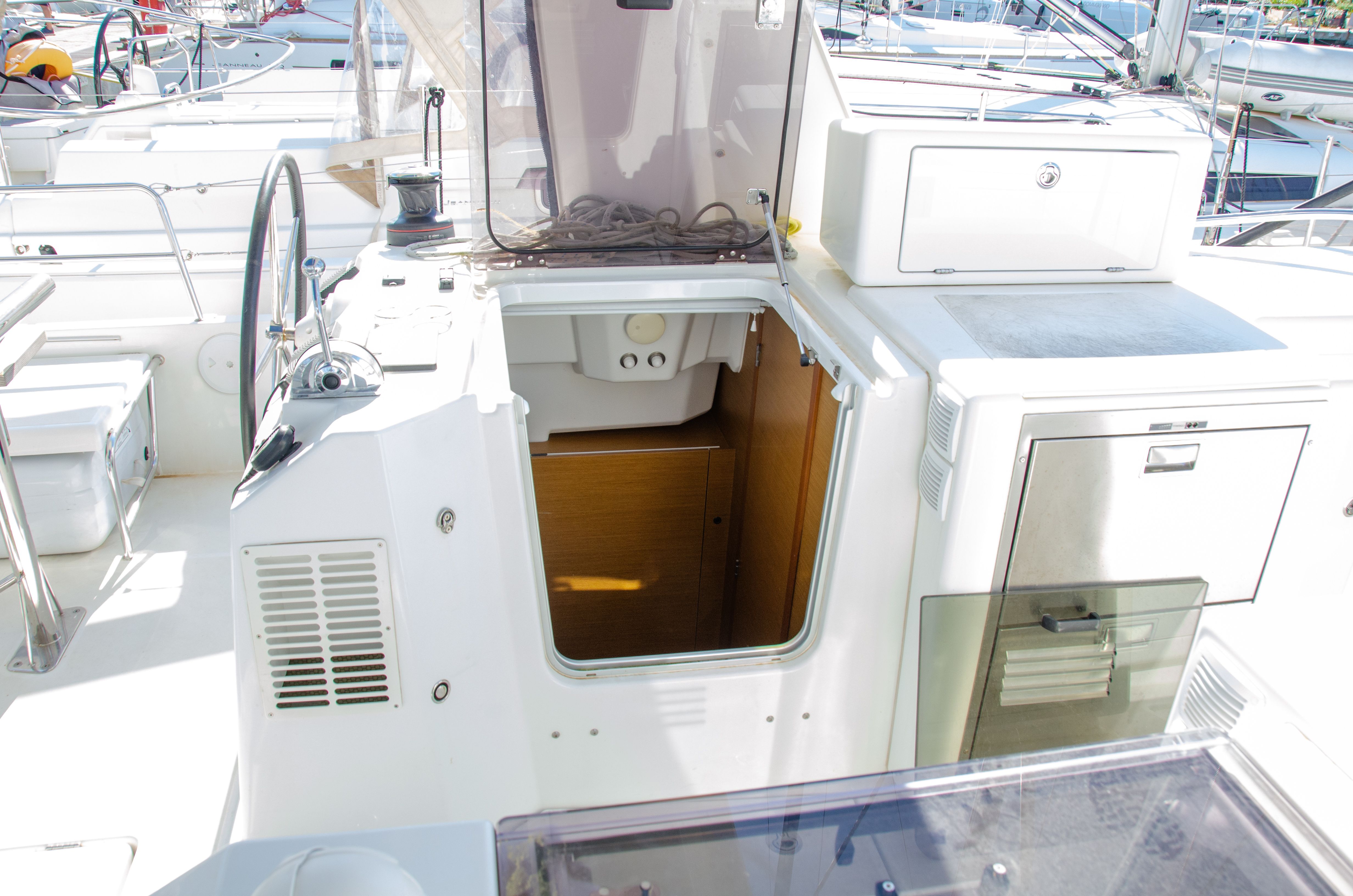 Jeanneau Sun Loft 47 | Vega
