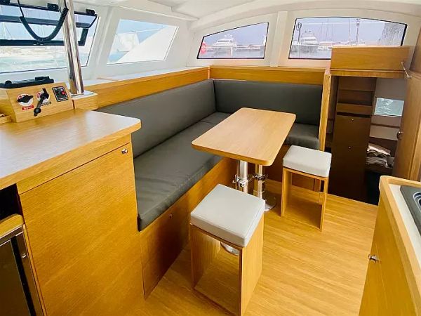 C Cat 37 | Altair