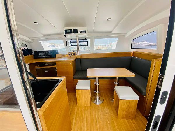 C Cat 37 | Altair