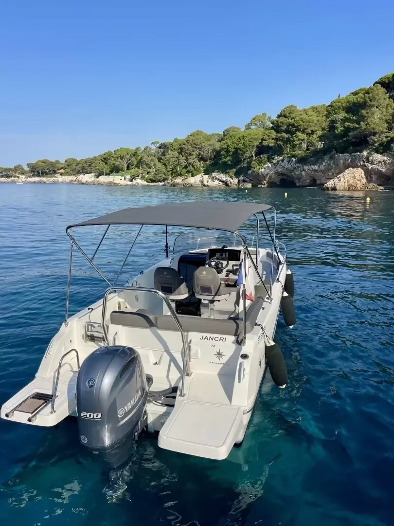 Jeanneau Cap Camarat 6.5 CC | Jancri
