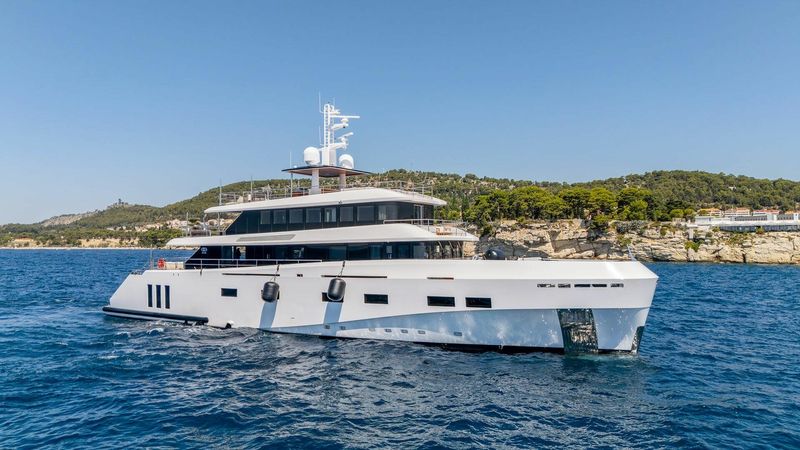 Custom Built 133 | Renata