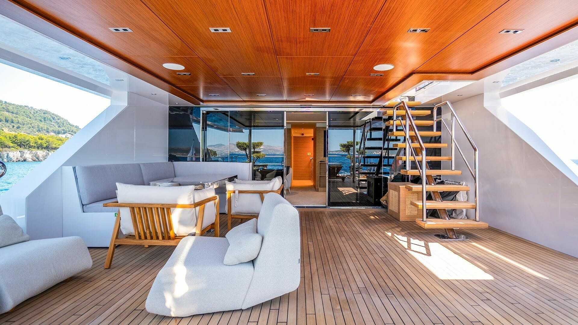 Custom Built 133 | Renata