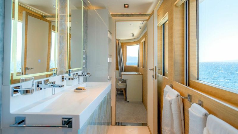 Custom Built 133 | Renata