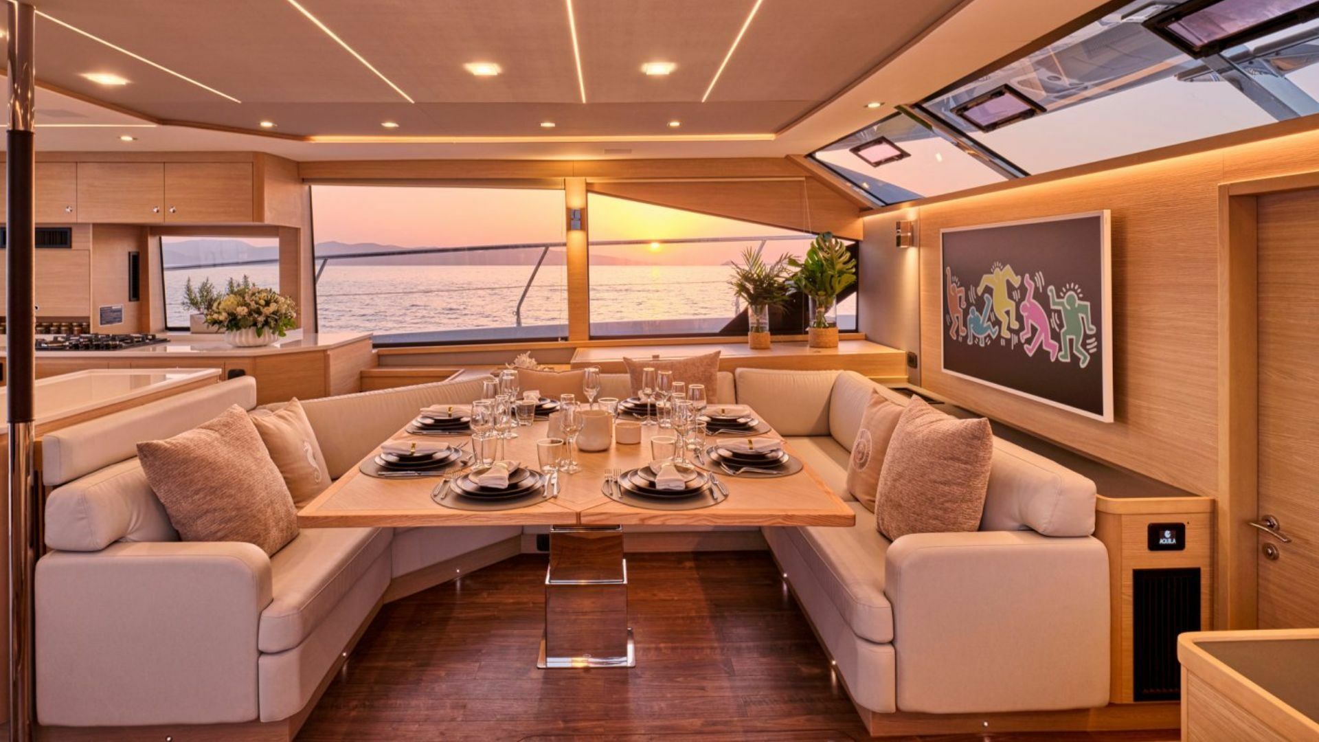 Aquila 54 | Explorion