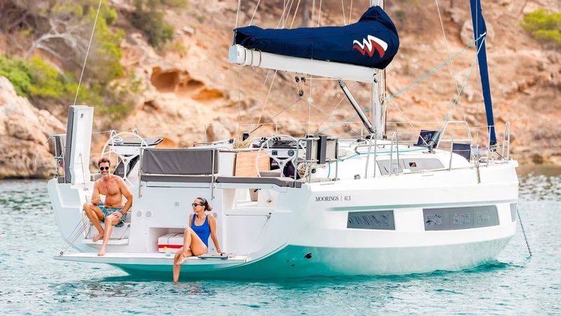 Dufour 41 | Moorings 25