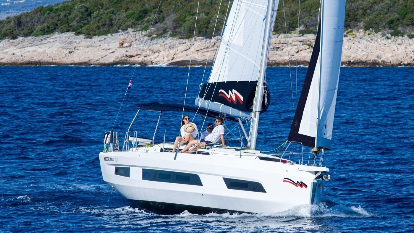 Dufour 41 | Moorings 25
