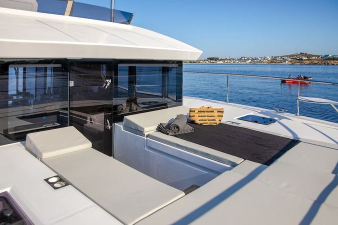 Leopard 40 | Moorings 23