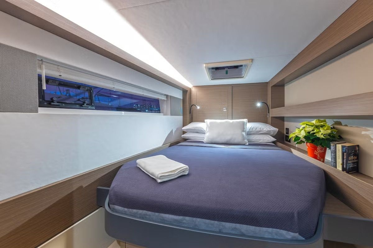 Leopard 40 | Moorings 23