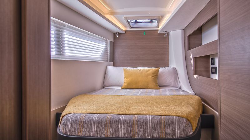 Leopard 42 | Moorings 25