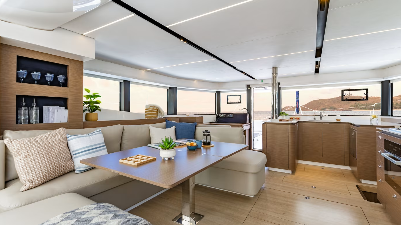 Leopard 52 | Moorings 25