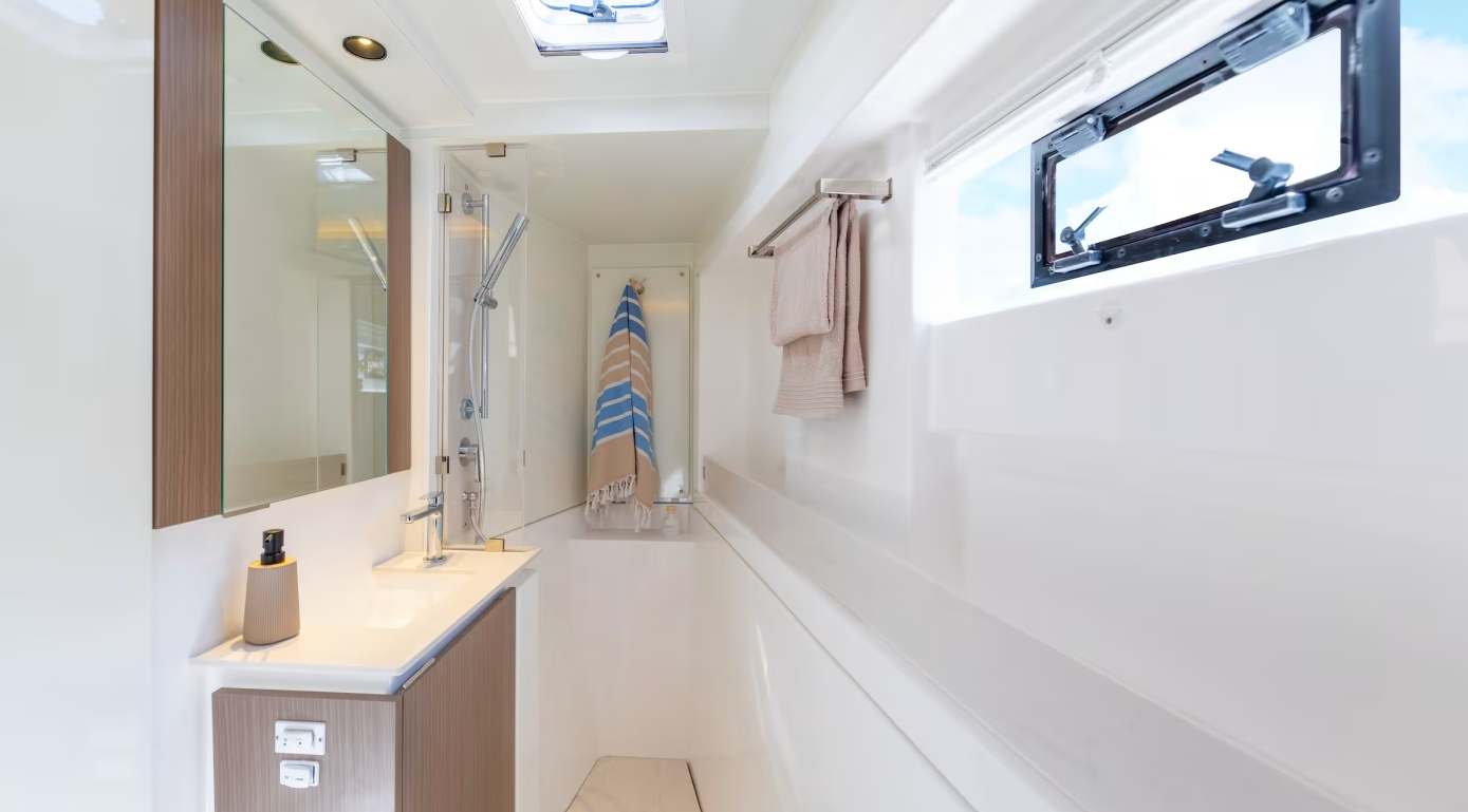 Leopard 52 | Moorings 25