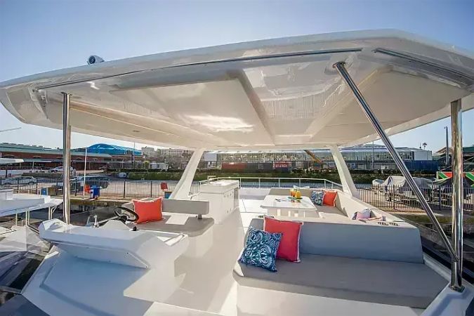 Leopard 53 PC | Moorings 21