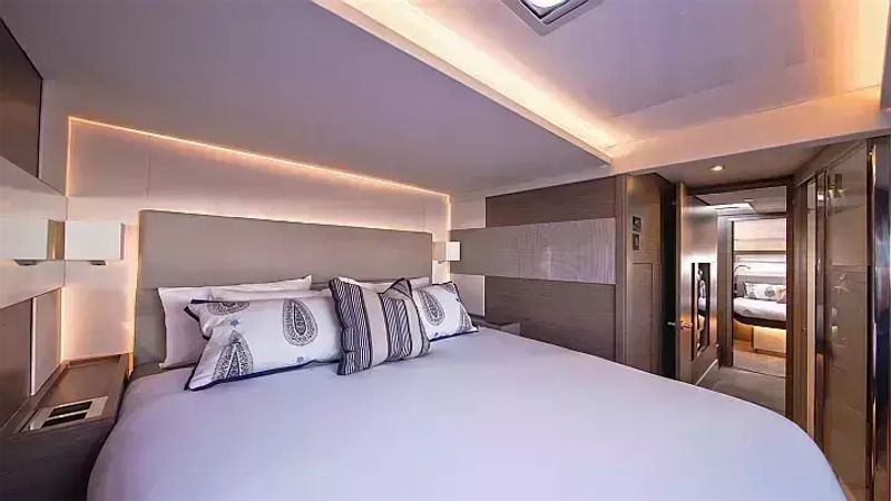 Leopard 53 PC | Moorings 20