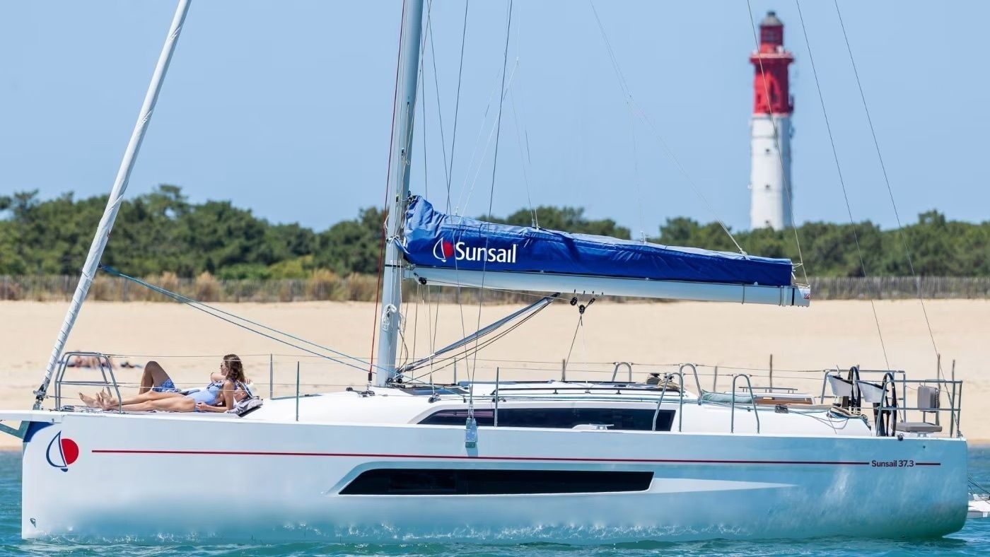 Dufour 37 | Sunsail 26