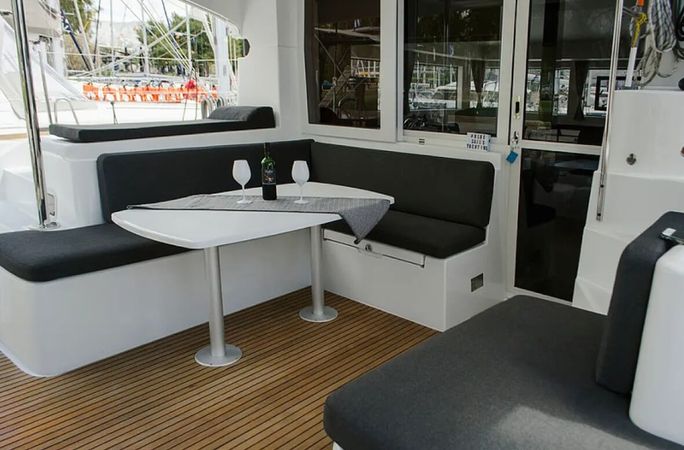 Lagoon 40 | Anemone
