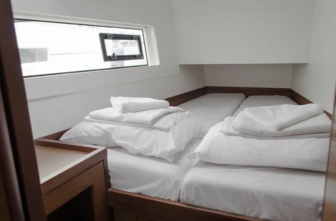 Lagoon 40 | Anemone
