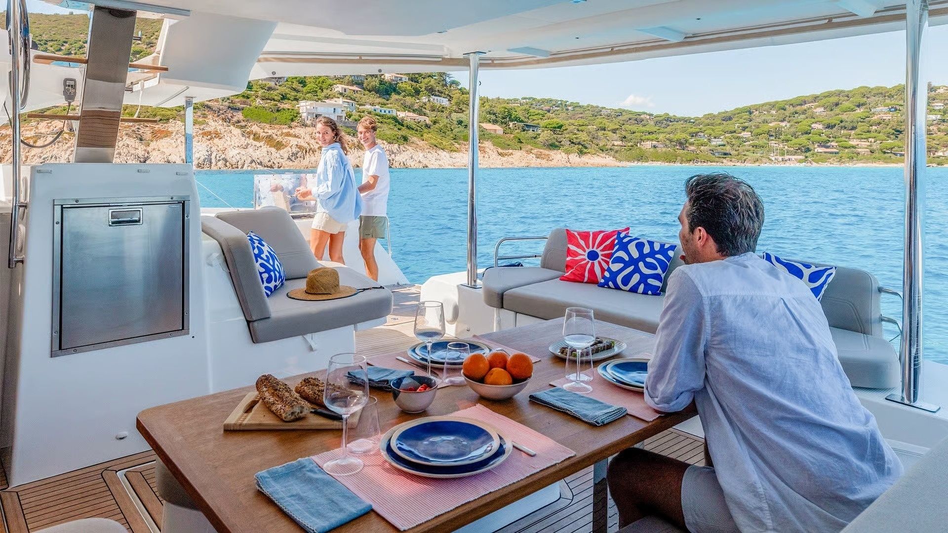 Fountaine Pajot FP44 | Magic Hour