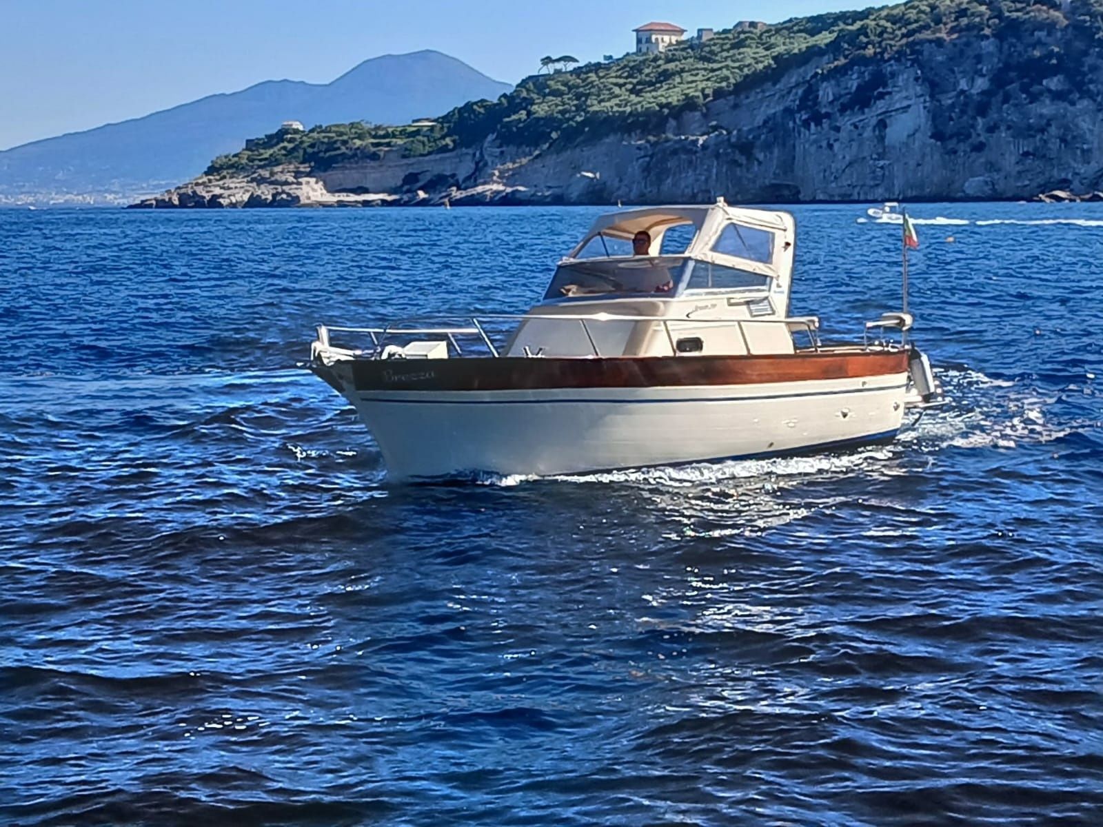 Gozzo 750 | Brezza