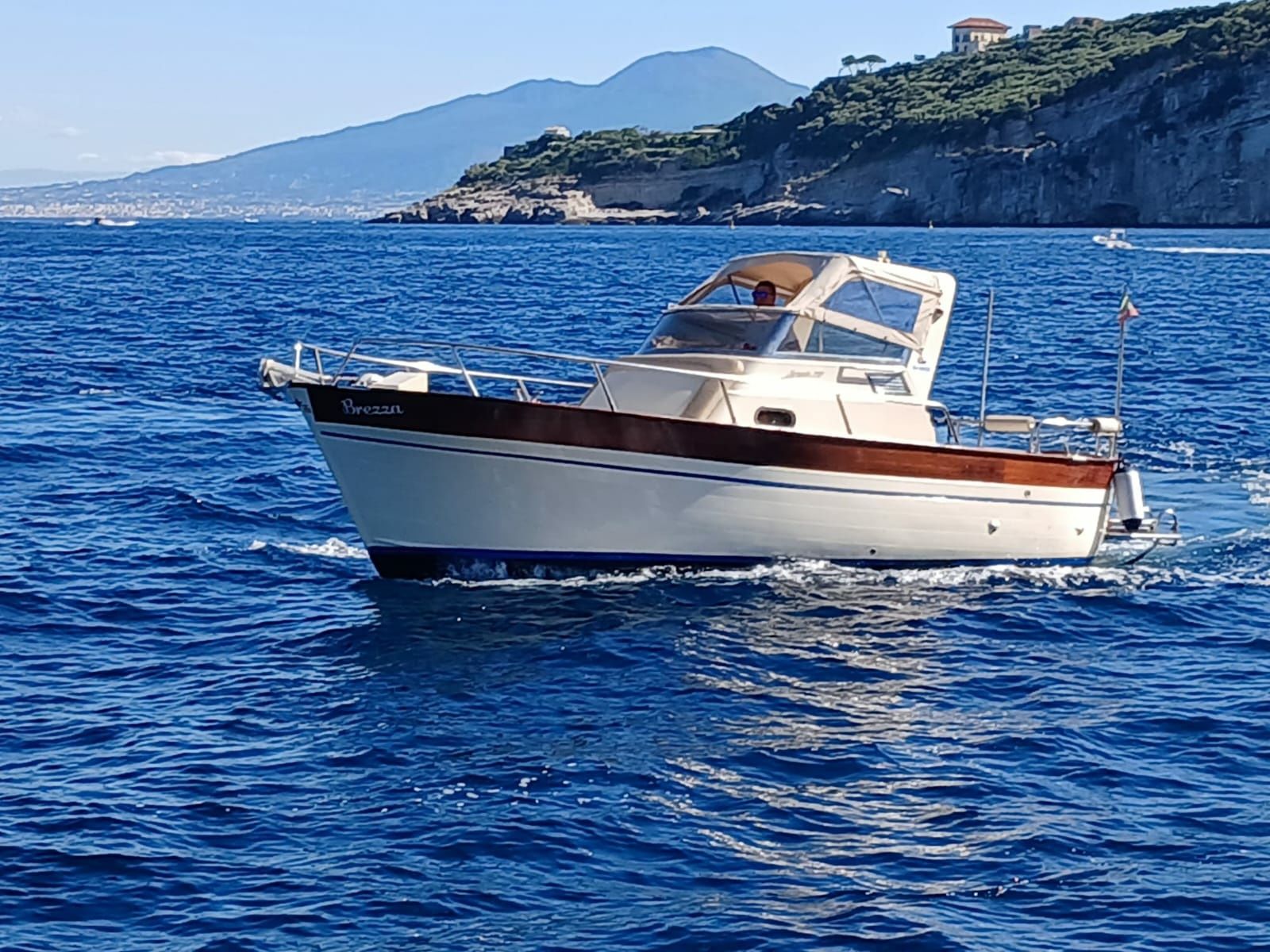 Gozzo 750 | Brezza