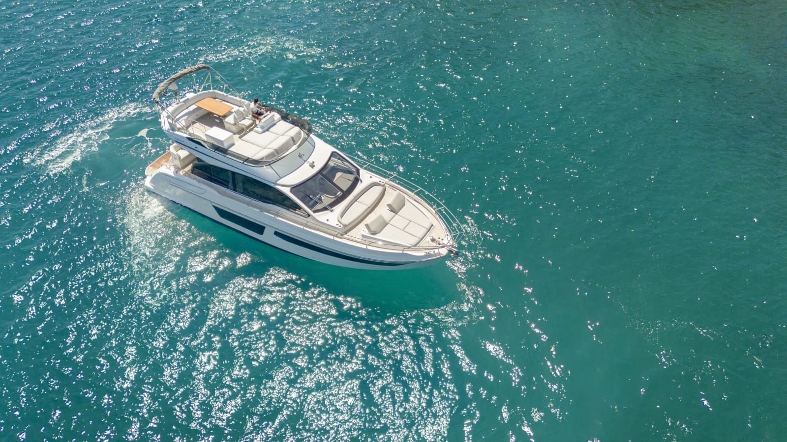 Azimut 55 | Tena
