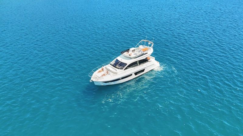 Azimut 55 | Tena