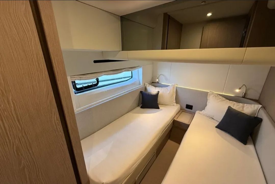 Azimut 55 | Tena