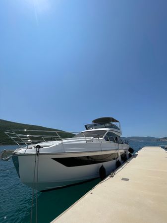 Azimut 55 | Tena