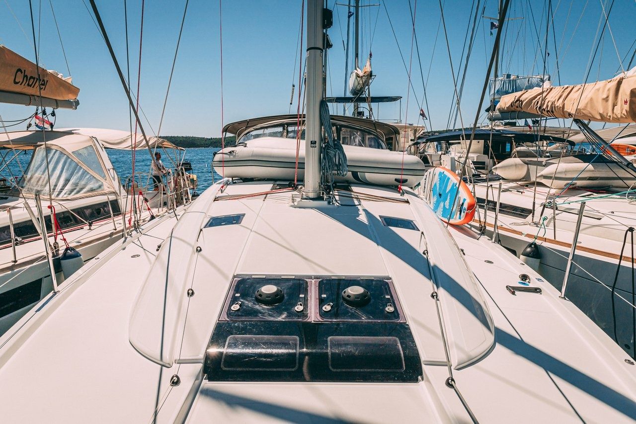 Jeanneau 54 | El Yelmo