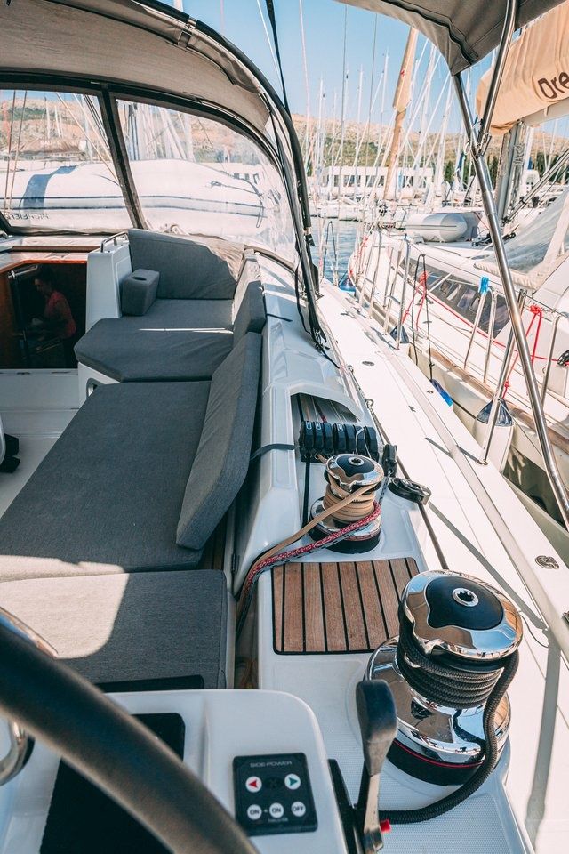 Jeanneau 54 | El Yelmo