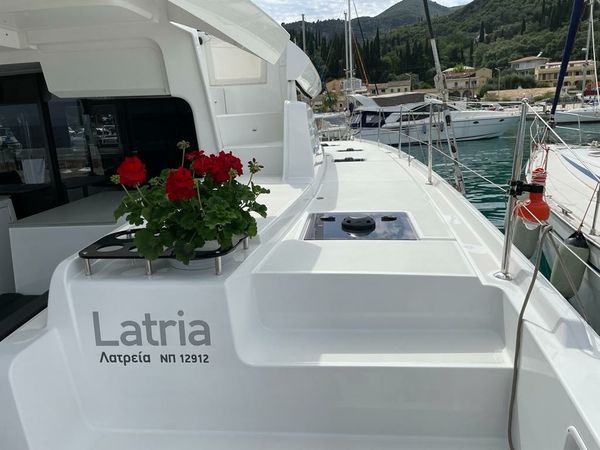 Lagoon 46 | Latria